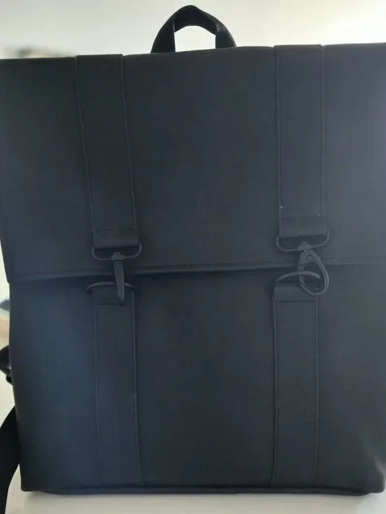 Backpack. Waterproof - Picture 3 of 5